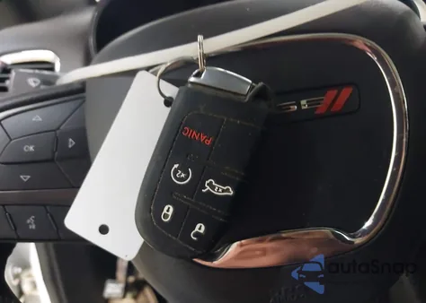 2018 Dodge Durango Sxt Awd z USA, uszkodzony, nr VIN 1C4RDJAGXJC265960